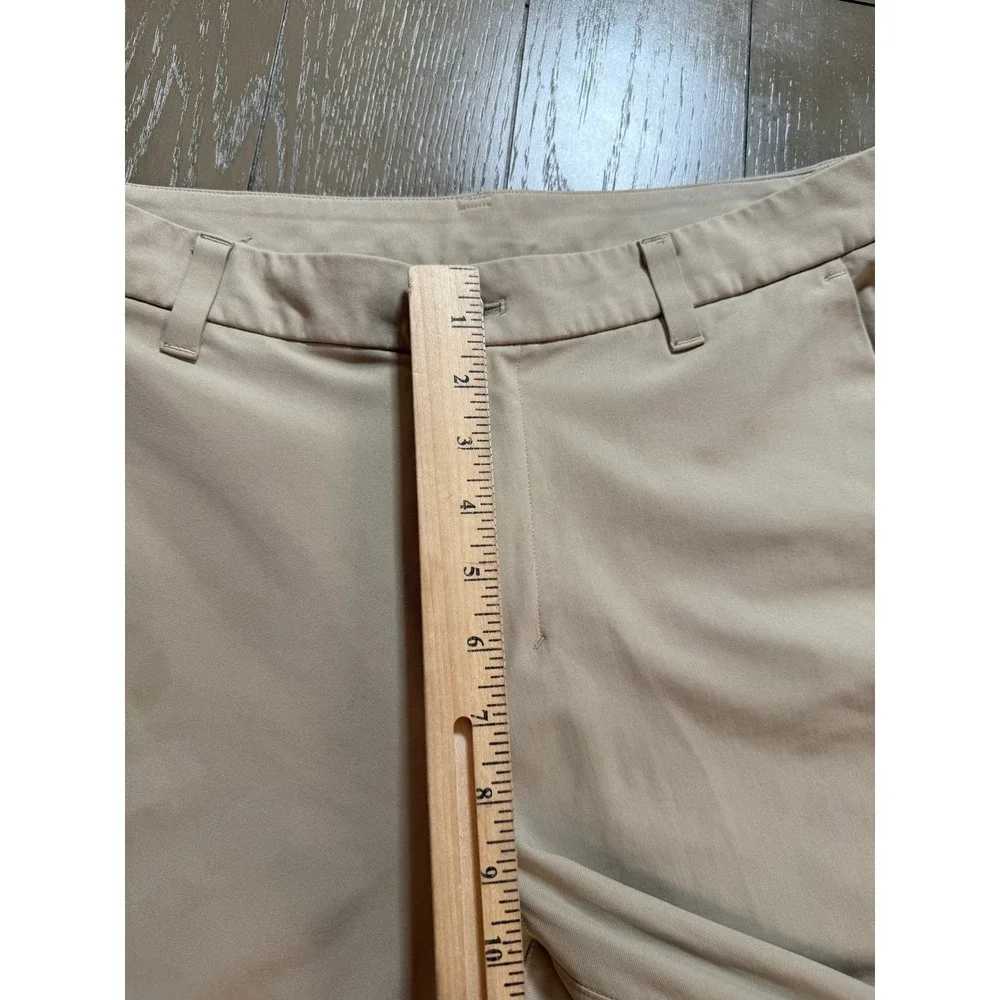 lululemon Commission Shorts Mens 33 Khaki 8 Inch Warpstreme Stretch Golf